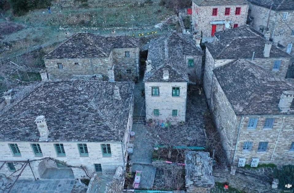 Morfeas Guesthouse Papingo Buitenkant foto